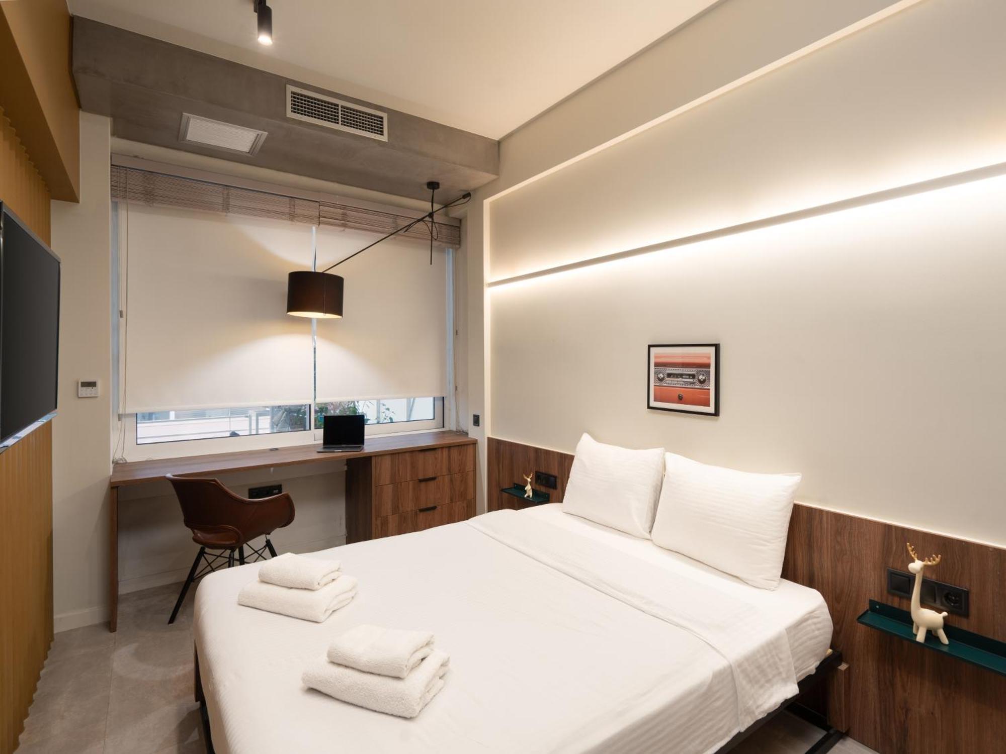 A Place 4U No6 - City Escape With Balcony Lounge & Open Living Space Афины Экстерьер фото